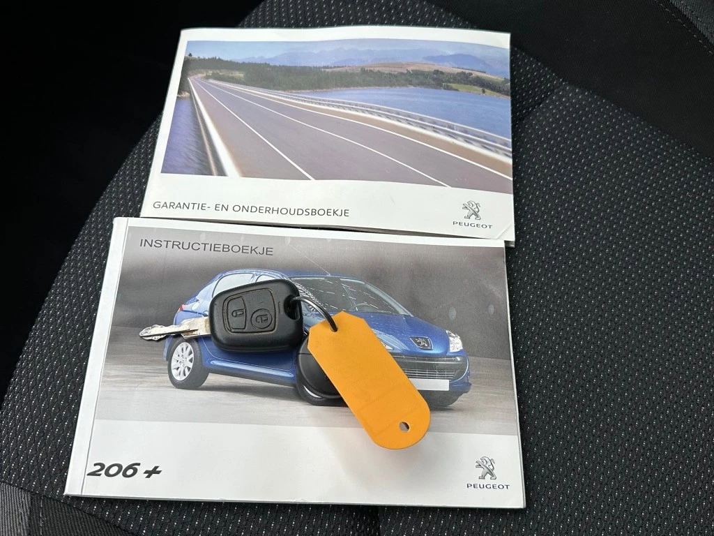 Hoofdafbeelding Peugeot 206