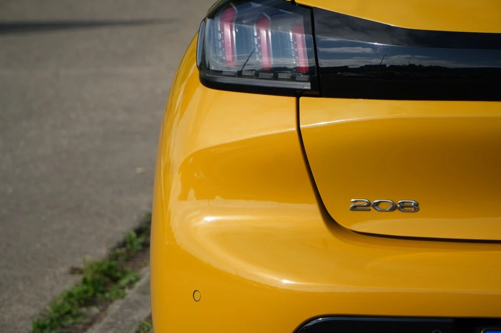 Hoofdafbeelding Peugeot 208