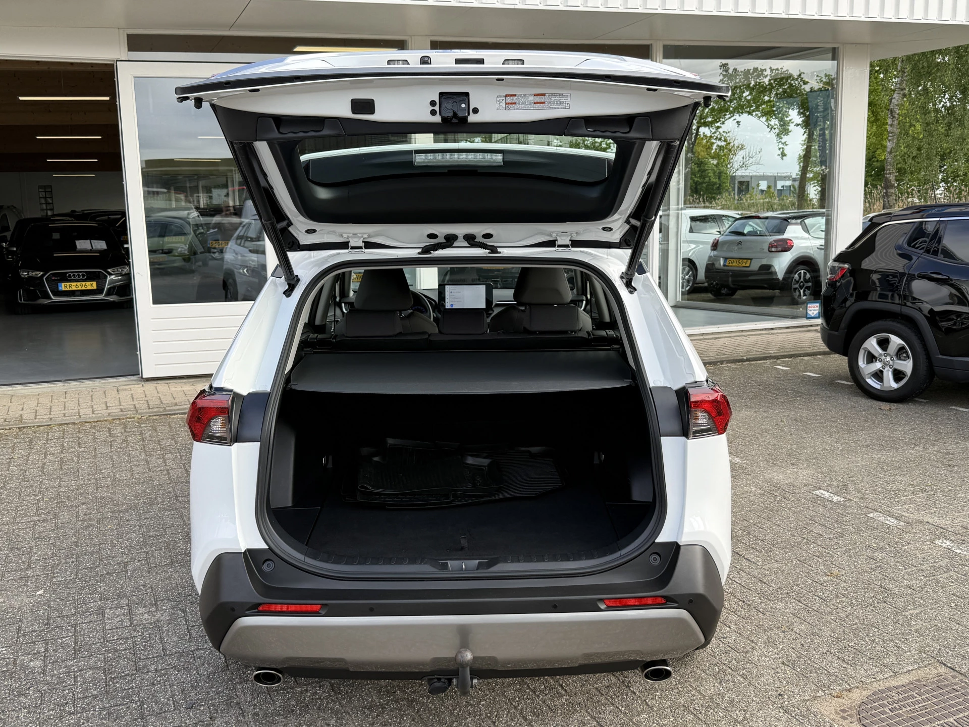 Hoofdafbeelding Toyota RAV4