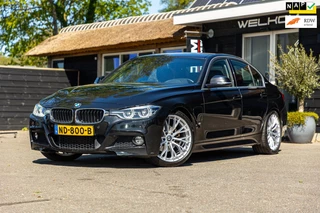 BMW 3-serie 330e High Executive I M-pakket I Leder I 19 inch I