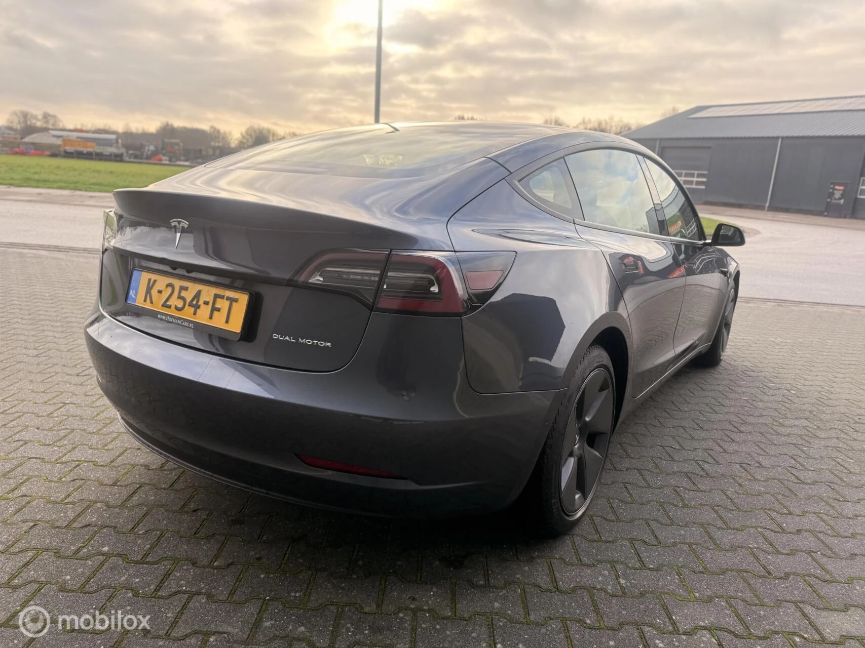 Hoofdafbeelding Tesla Model 3