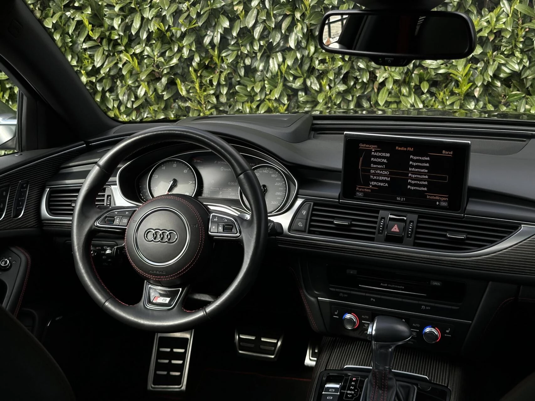 Hoofdafbeelding Audi S6