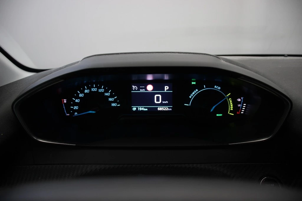 Hoofdafbeelding Peugeot e-208