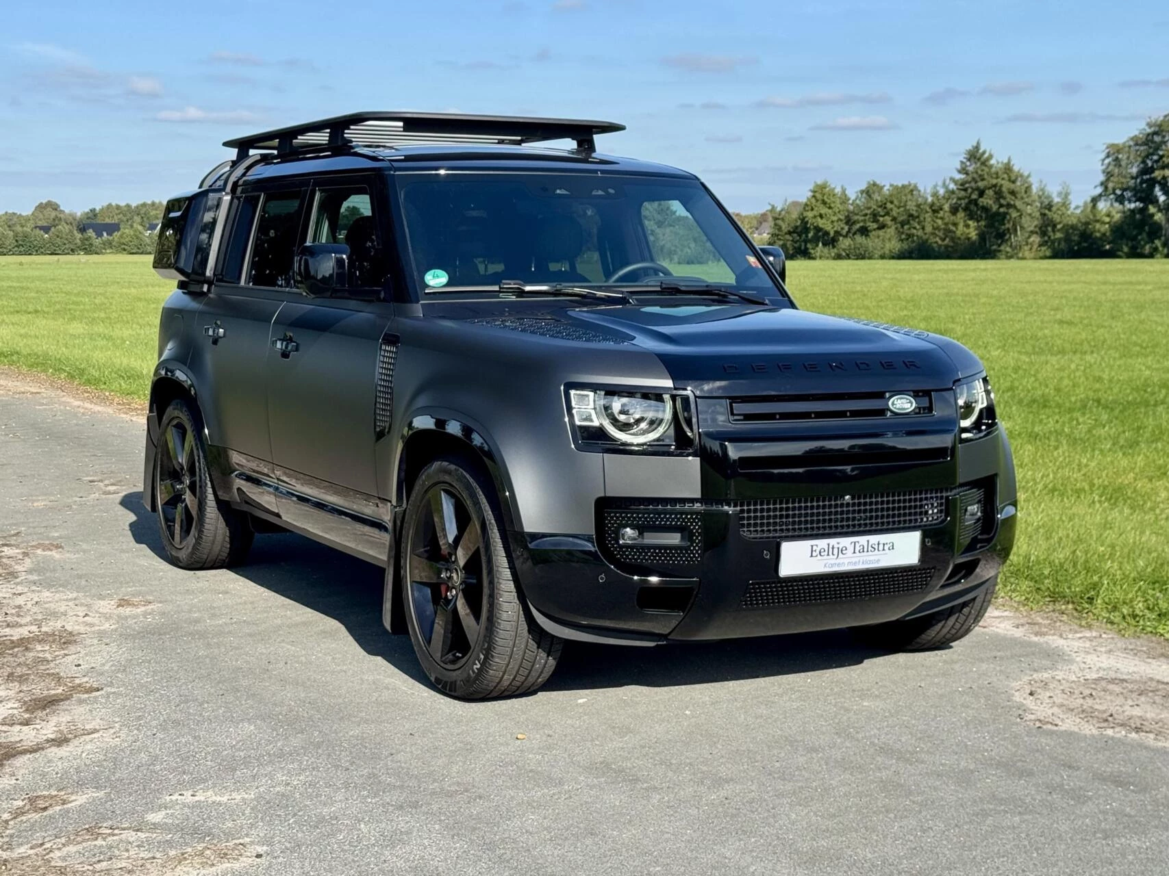 Hoofdafbeelding Land Rover Defender