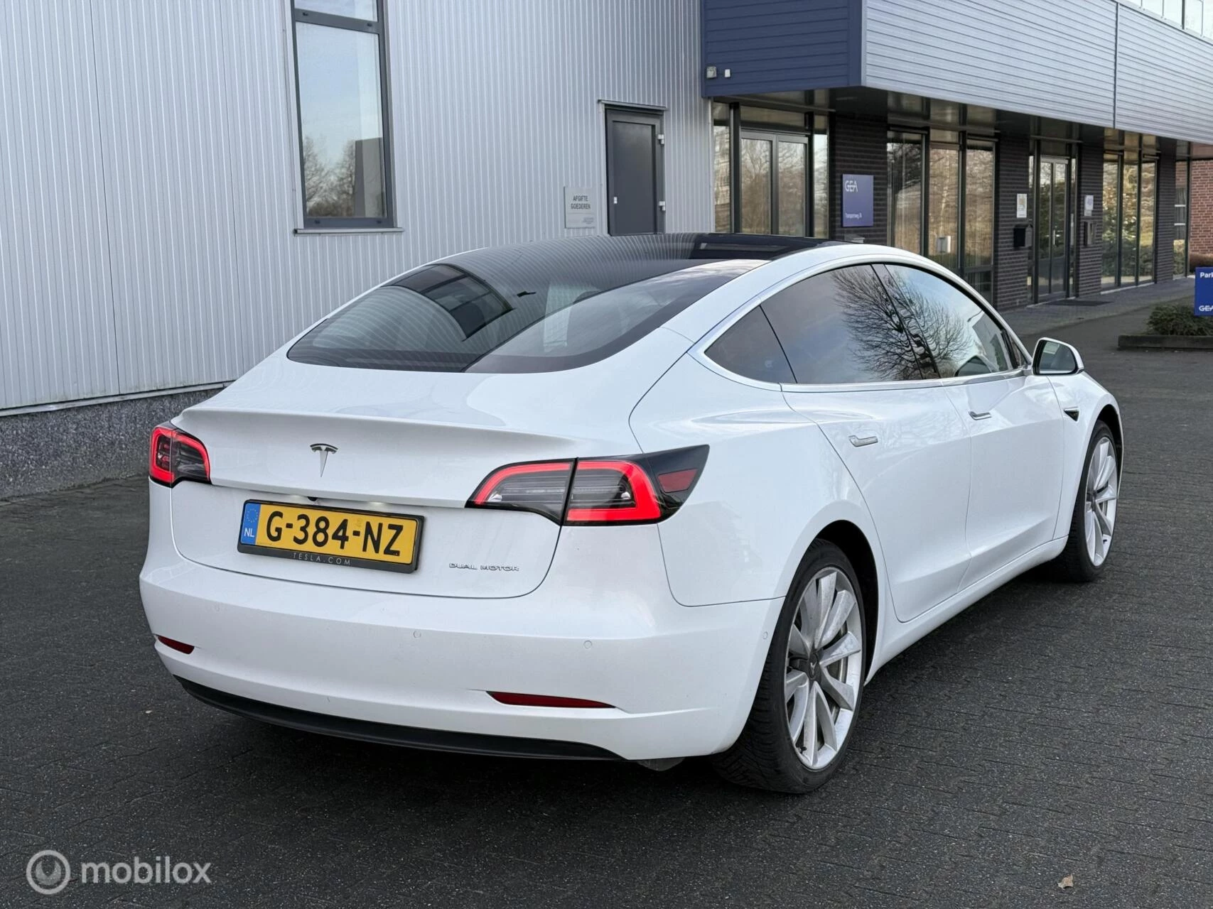 Hoofdafbeelding Tesla Model 3