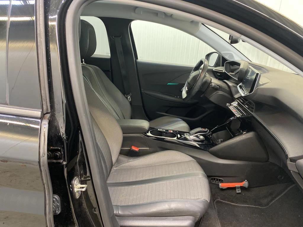 Hoofdafbeelding Peugeot e-208