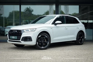 Audi Q5 3.0 TDI quattro Sport S Line Black Edition / Pano / Leder / Luchtvering / Adaptive Cruise