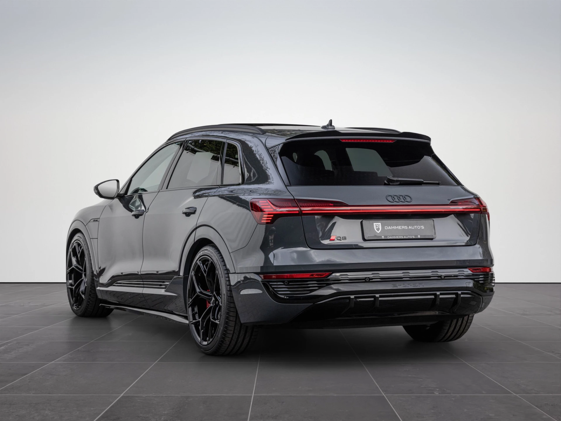 Hoofdafbeelding Audi Q8 e-tron