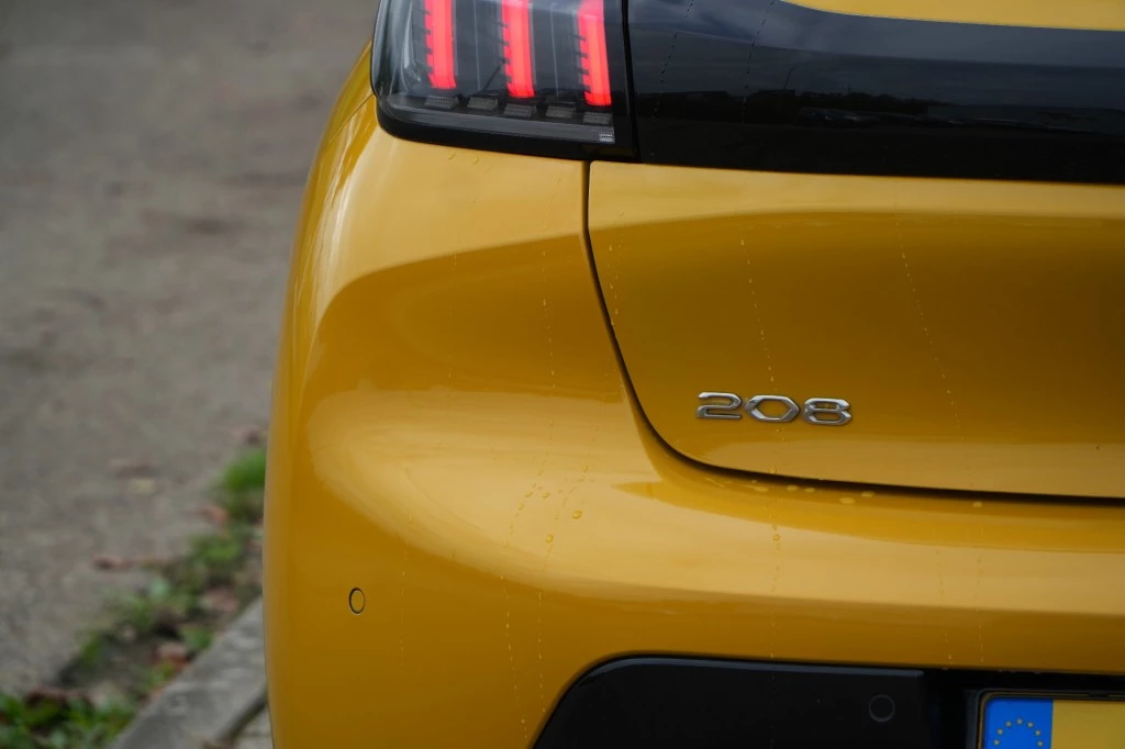 Hoofdafbeelding Peugeot 208