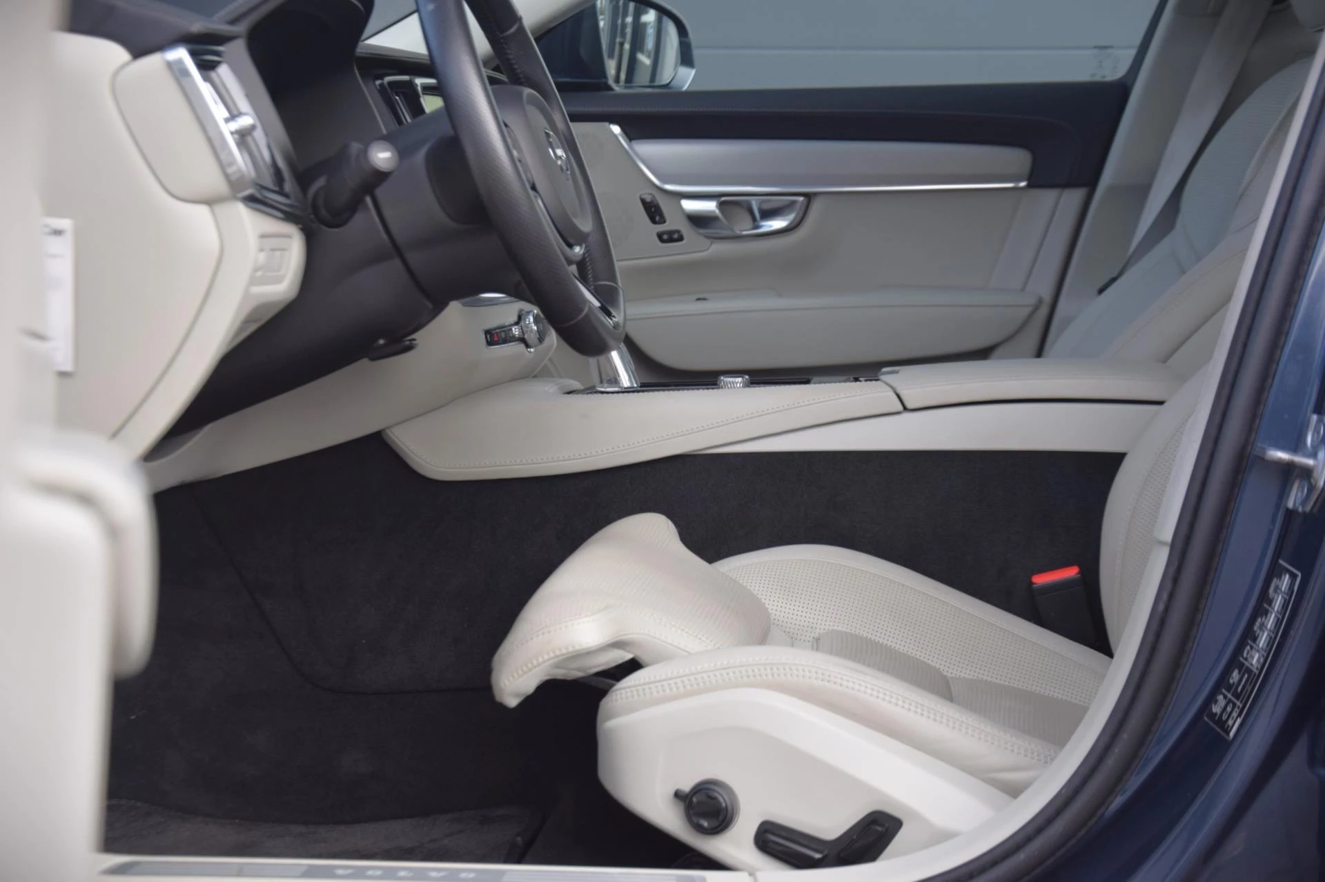 Hoofdafbeelding Volvo S90