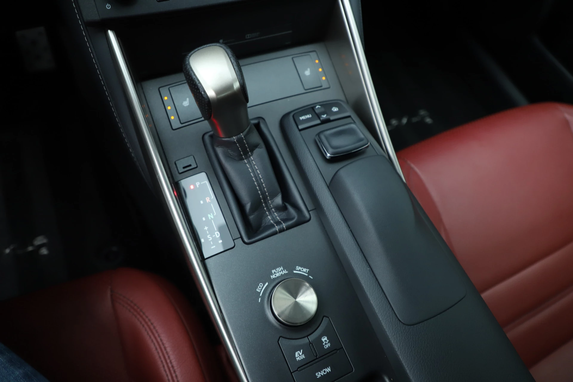 Hoofdafbeelding Lexus IS