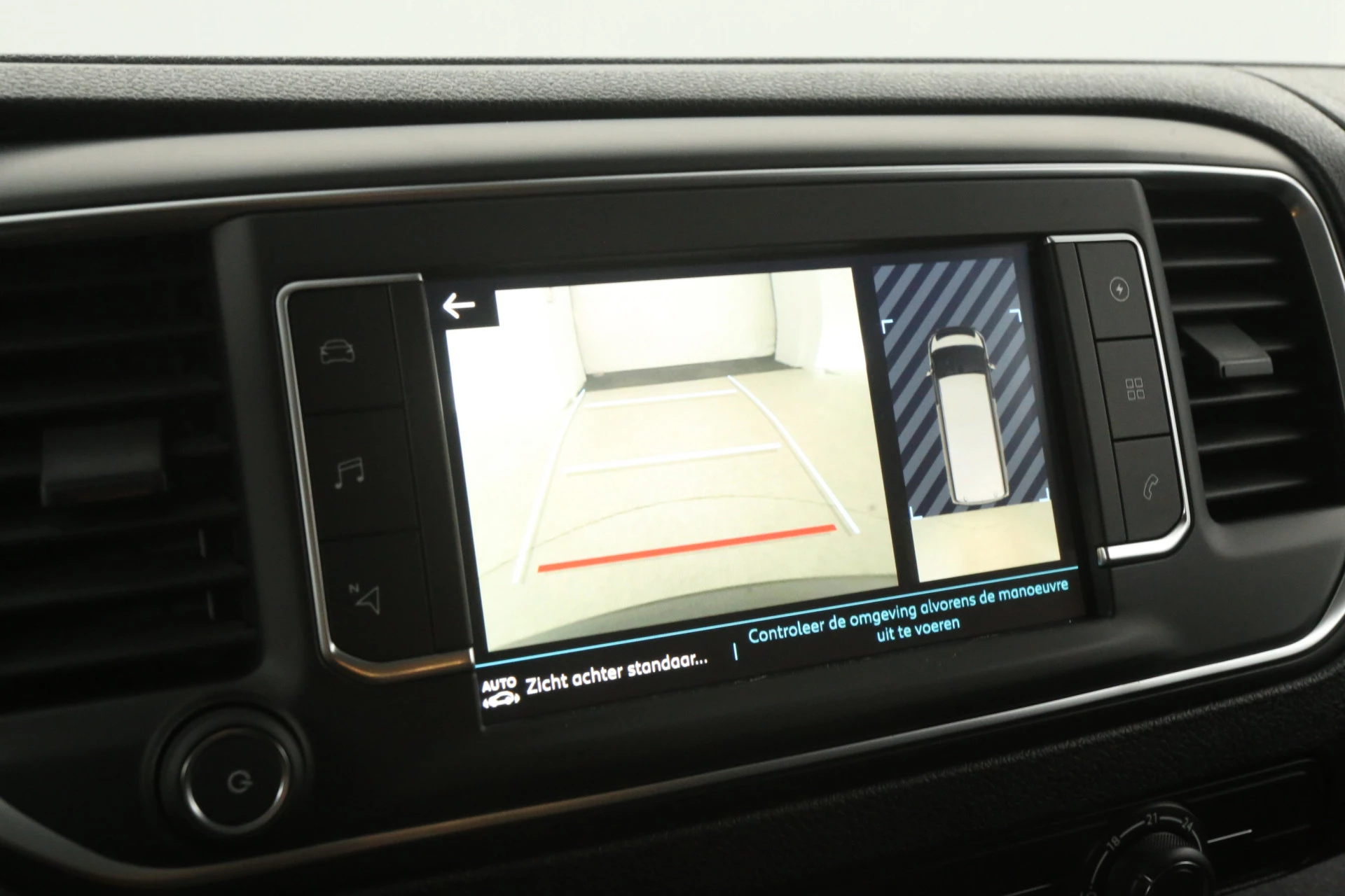 Hoofdafbeelding Peugeot e-Expert