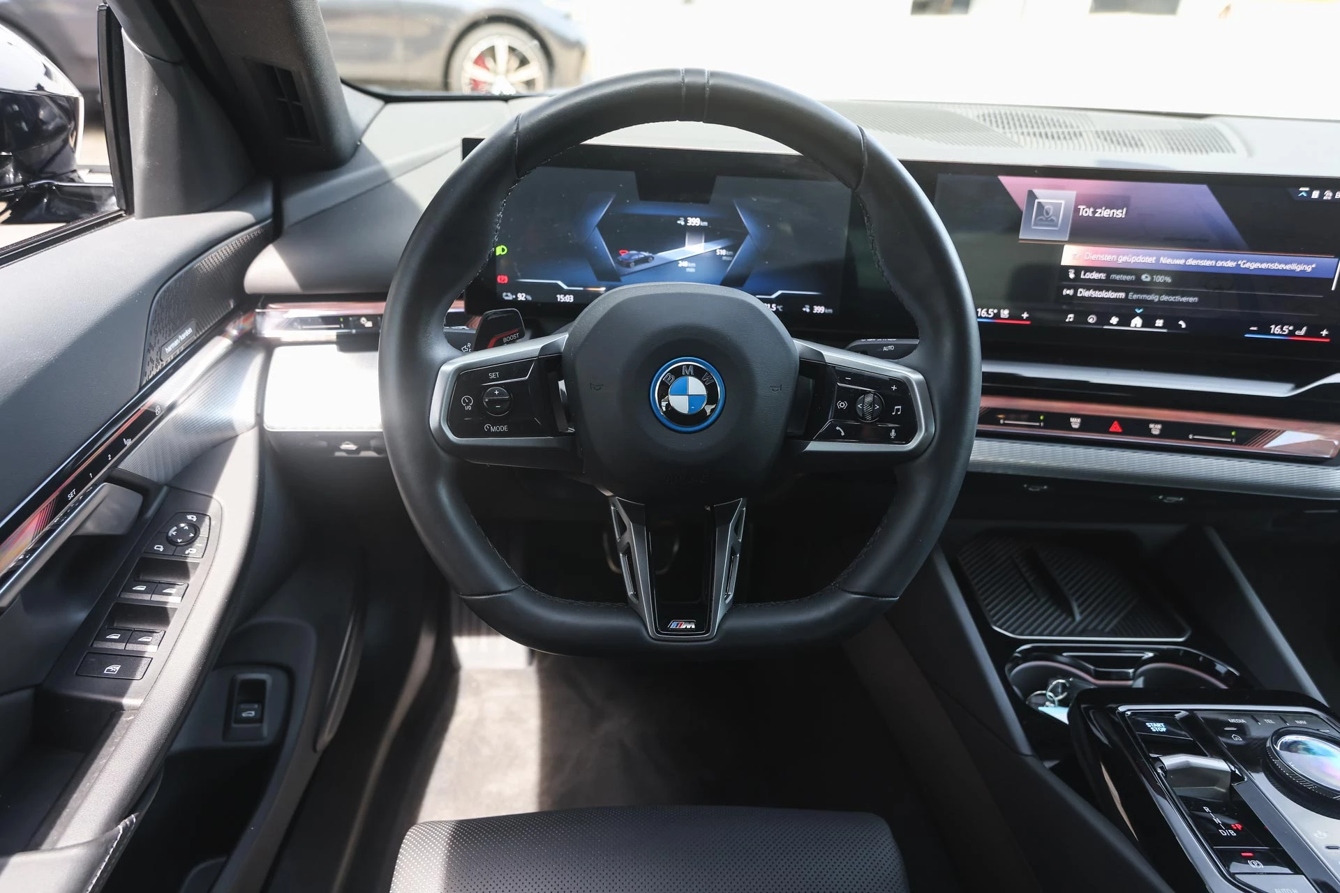 Hoofdafbeelding BMW i5
