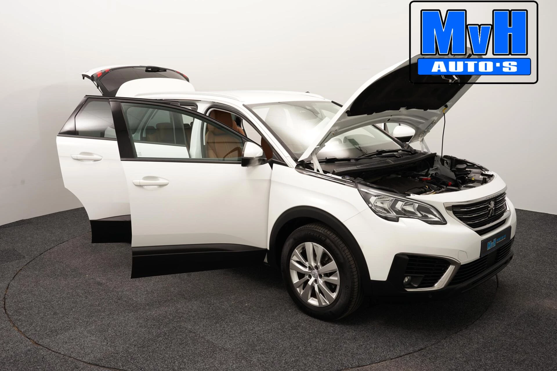 Hoofdafbeelding Peugeot 5008