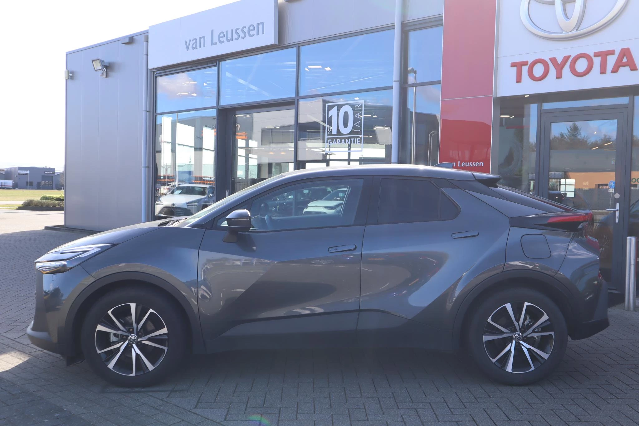 Hoofdafbeelding Toyota C-HR