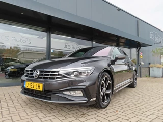 Volkswagen Passat 1.5 TSI Elegance R-Line Led Pano Adapt Cruise 2020