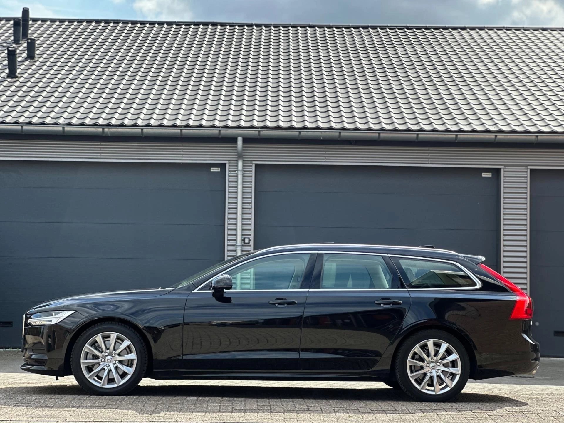 Hoofdafbeelding Volvo V90