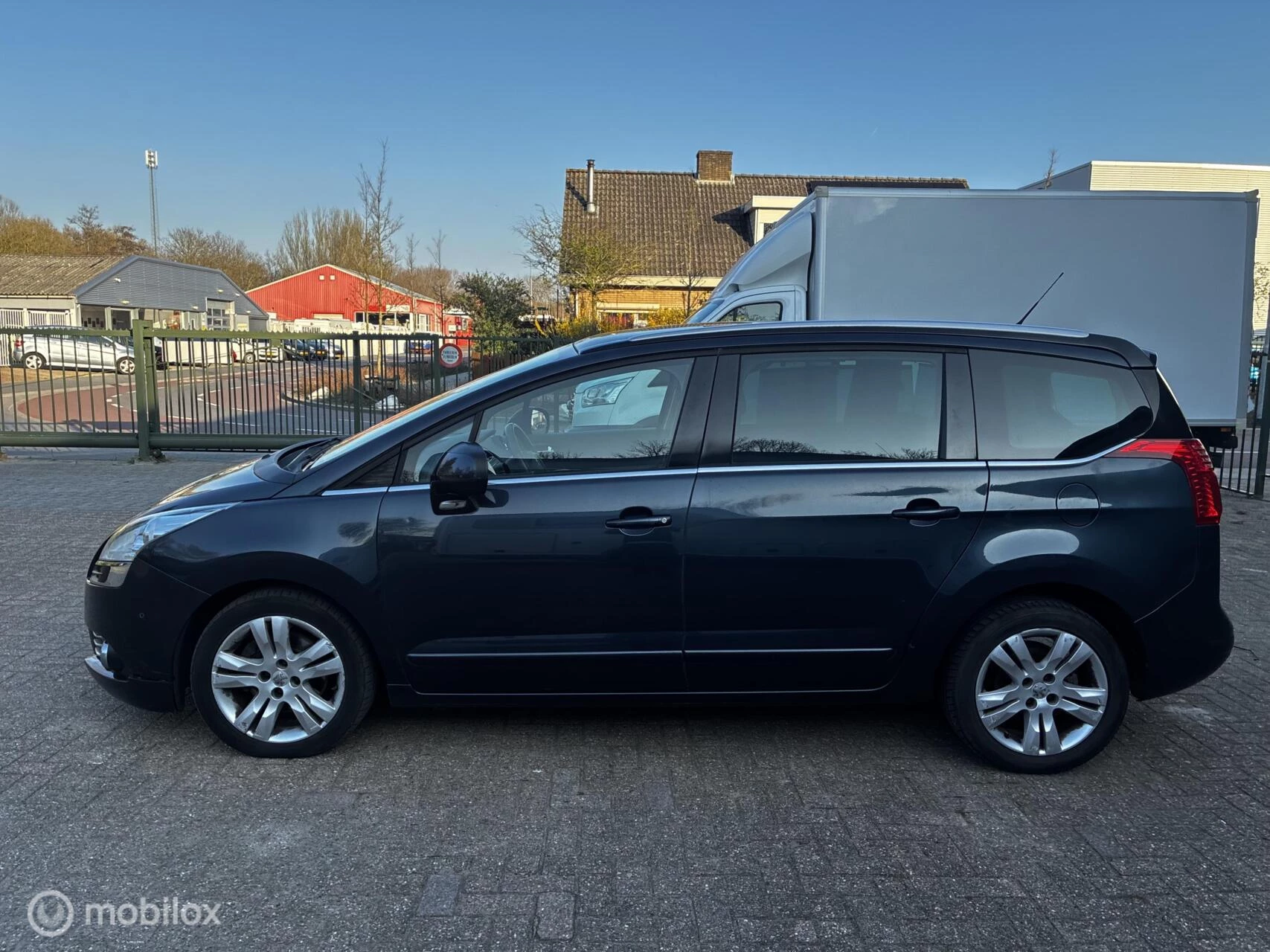Hoofdafbeelding Peugeot 5008