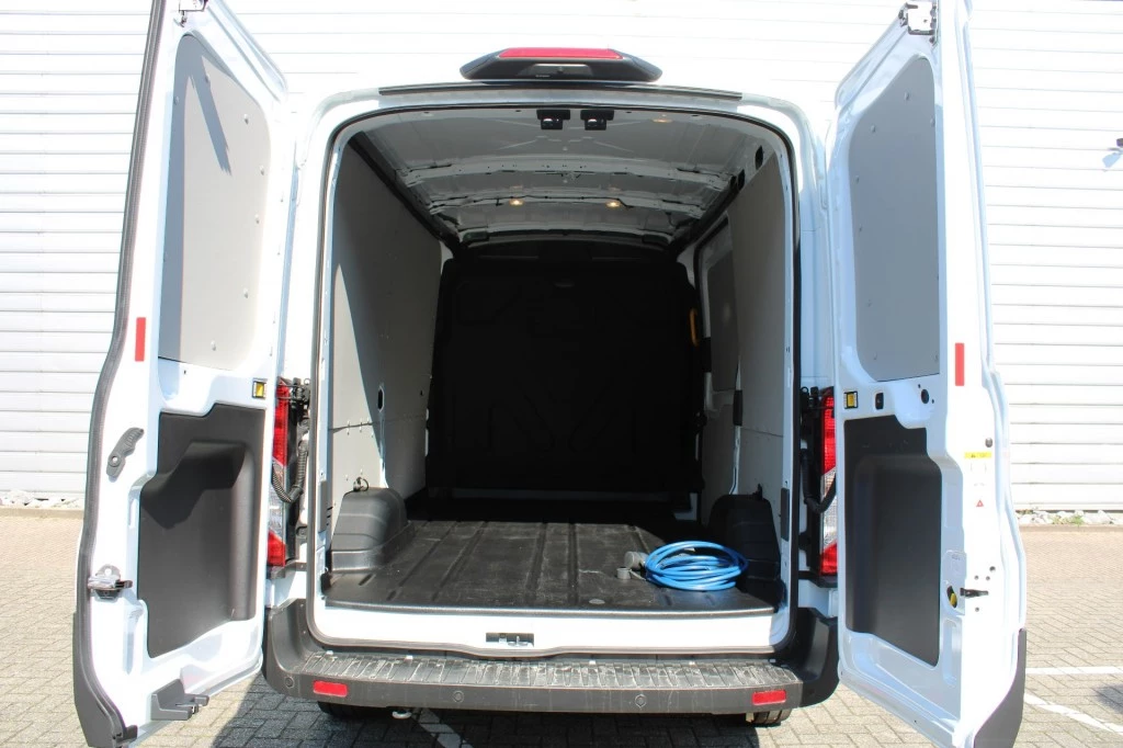 Hoofdafbeelding Ford E-Transit