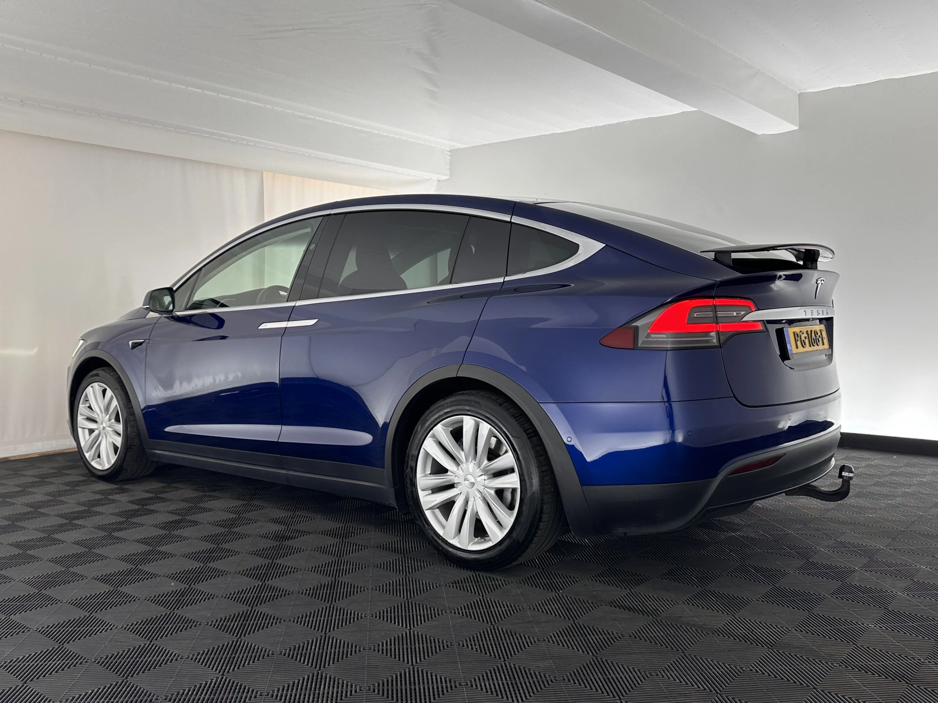 Hoofdafbeelding Tesla Model X