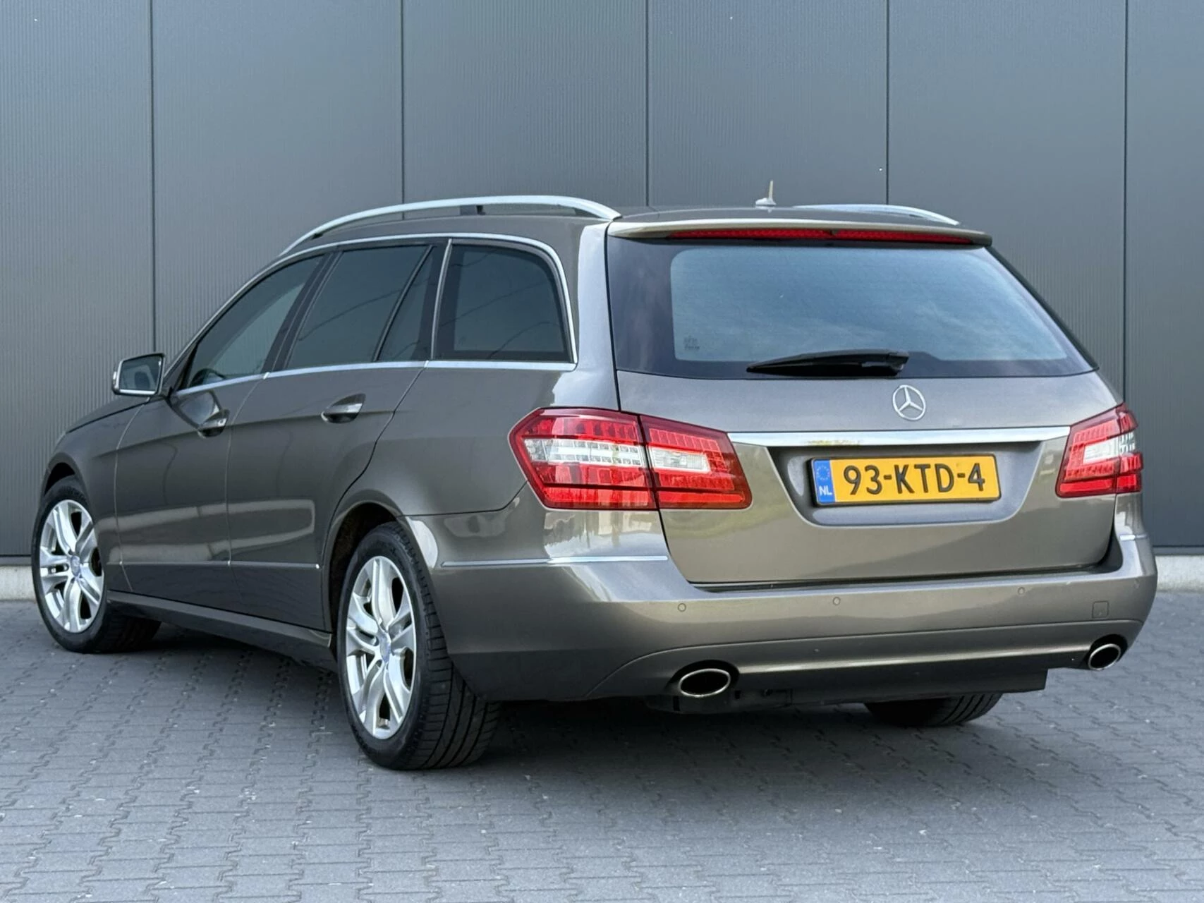 Hoofdafbeelding Mercedes-Benz E-Klasse