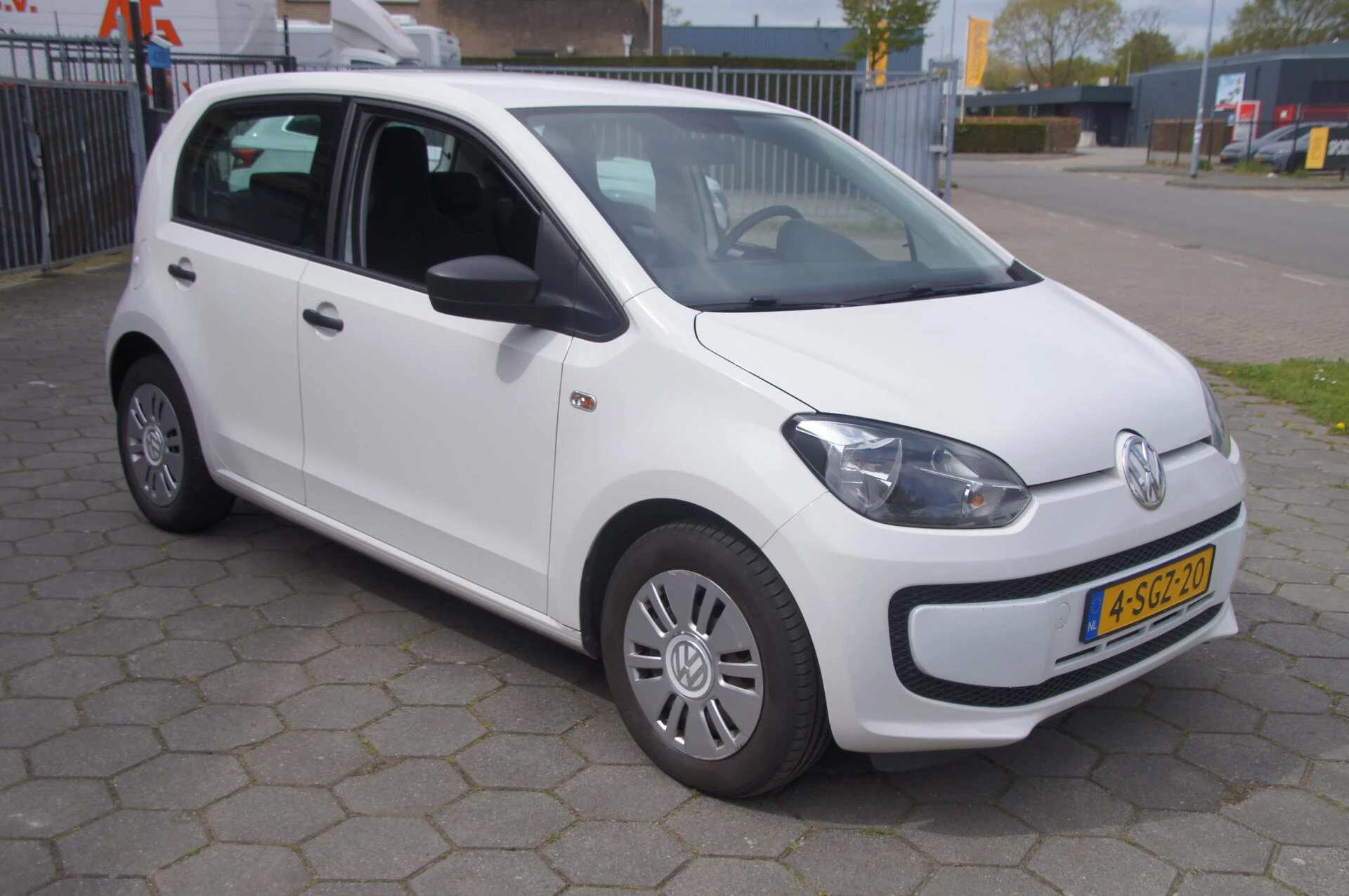 Hoofdafbeelding Volkswagen up!