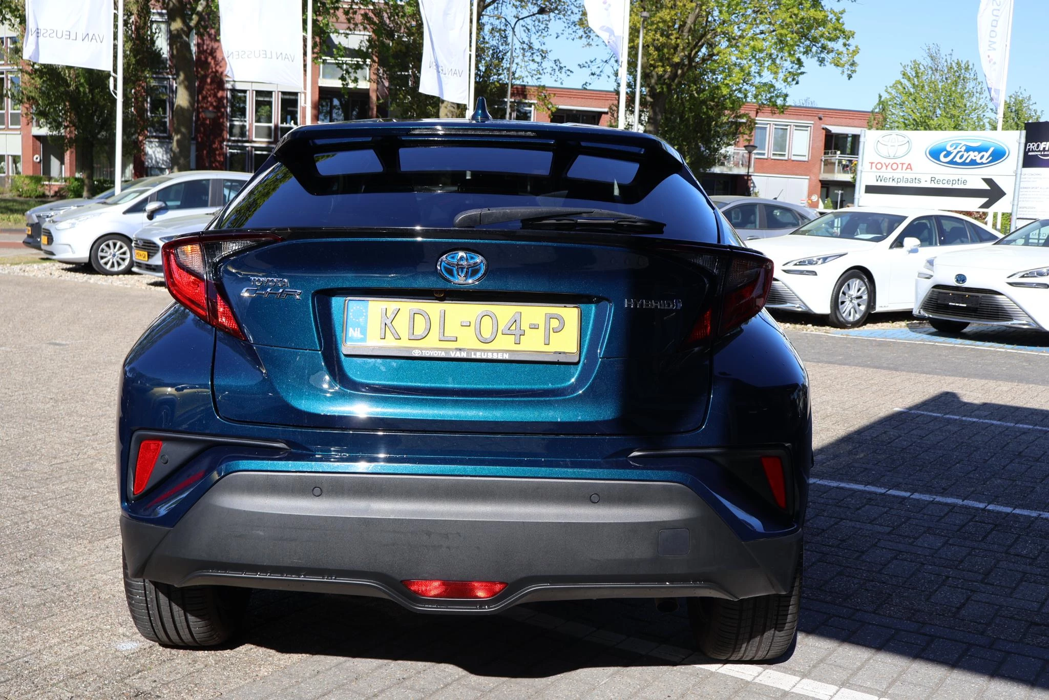 Hoofdafbeelding Toyota C-HR