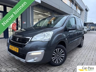 Peugeot Partner 1.2 Benzine Lage km's Navigatie Nette staat