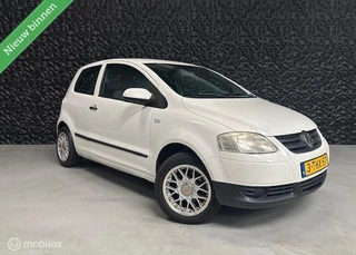 Hoofdafbeelding Volkswagen Fox Volkswagen Fox 1.2 Trendline | Airco | NIEUWE APK! |