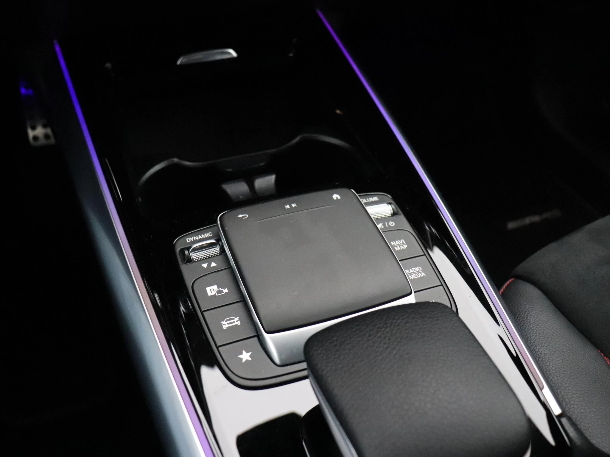 Hoofdafbeelding Mercedes-Benz EQA