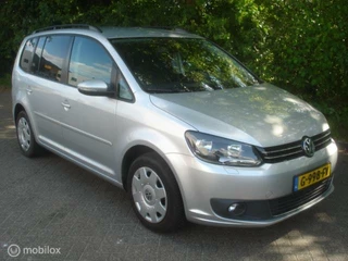 Hoofdafbeelding Volkswagen Touran VW Touran 1.6 TDI BlueMotion 6 bak Airco Navi. APK 10-2025