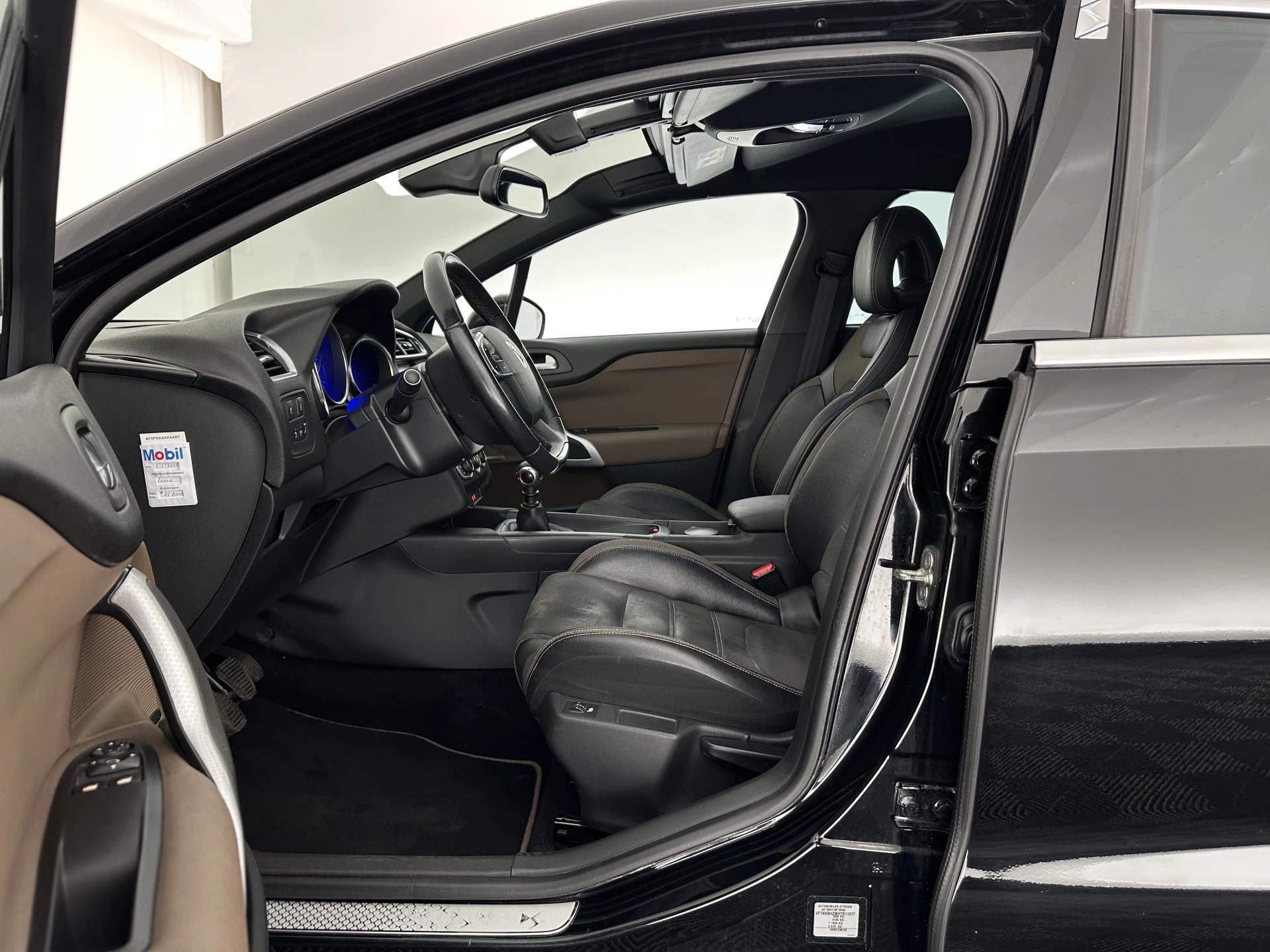 Hoofdafbeelding DS DS 4