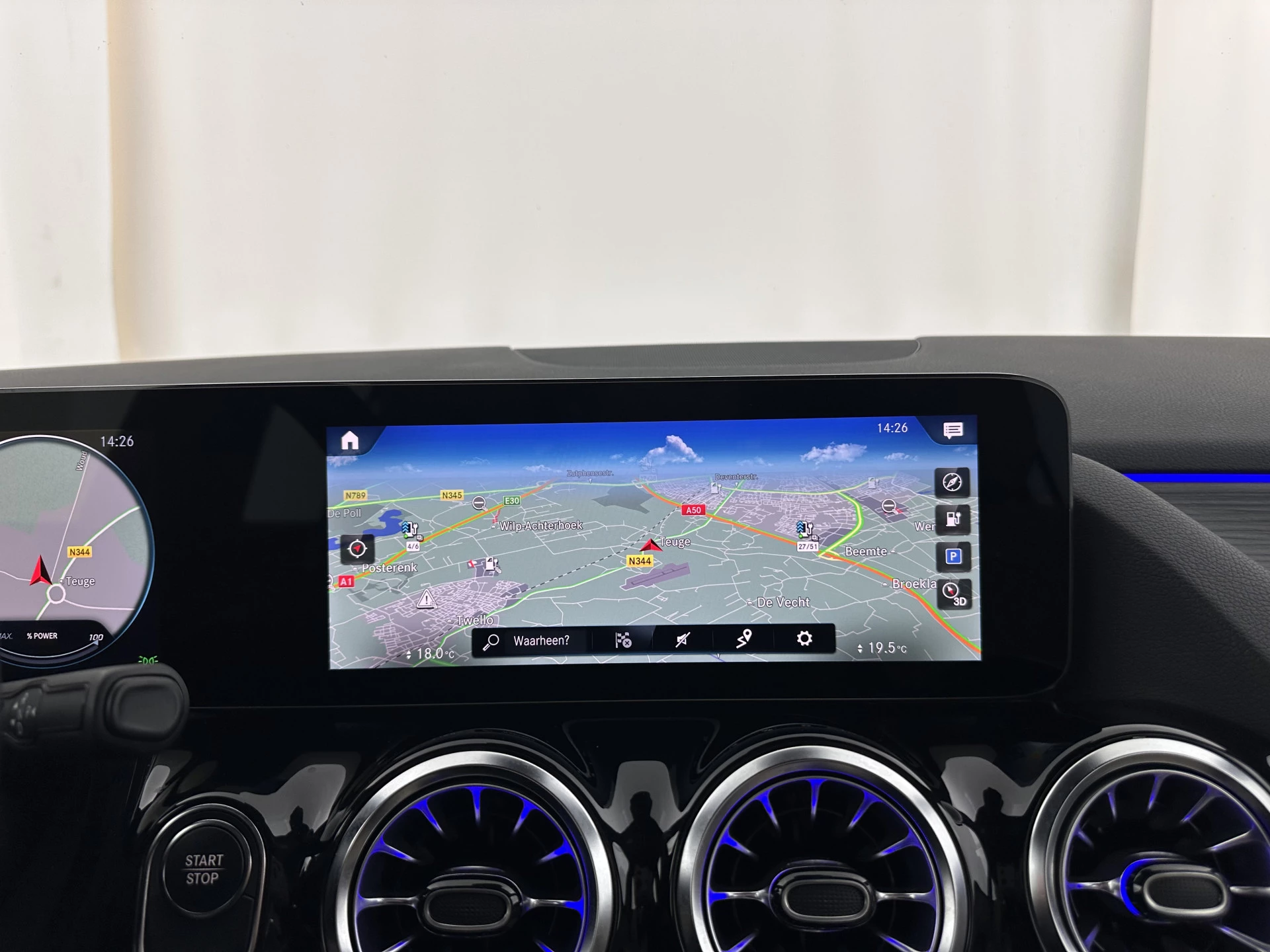 Hoofdafbeelding Mercedes-Benz EQA