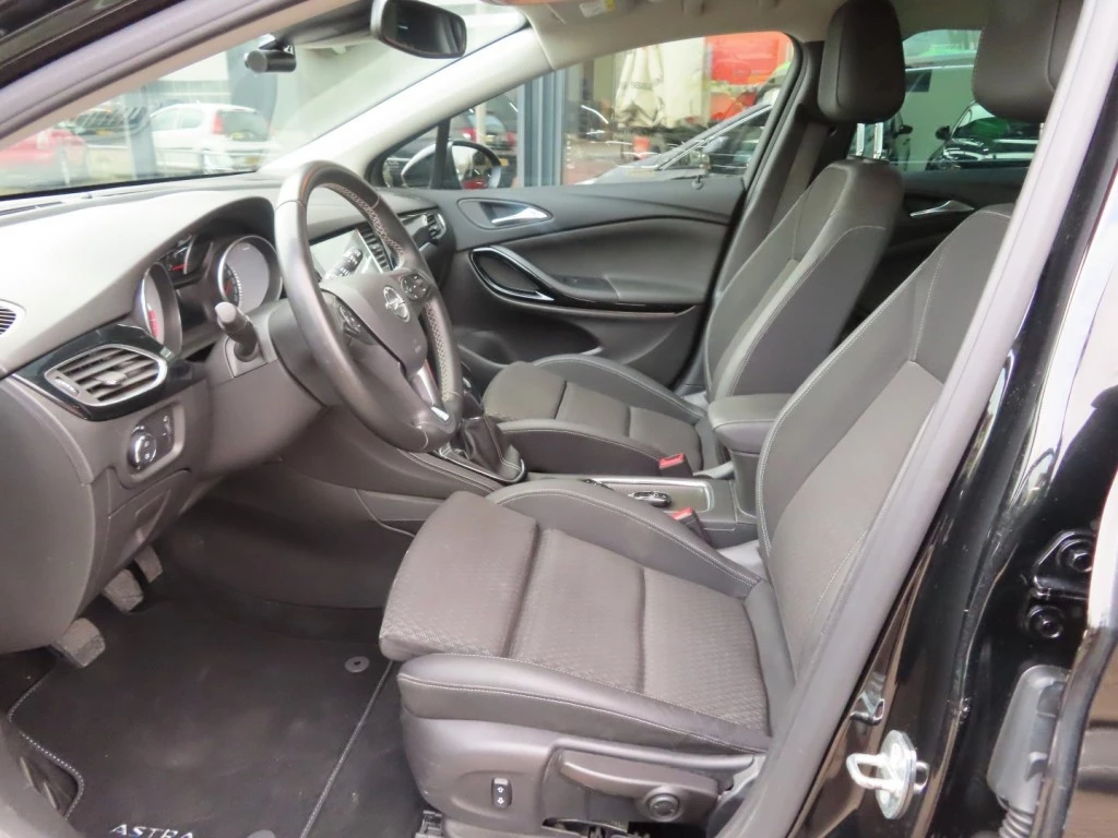 Hoofdafbeelding Opel Astra