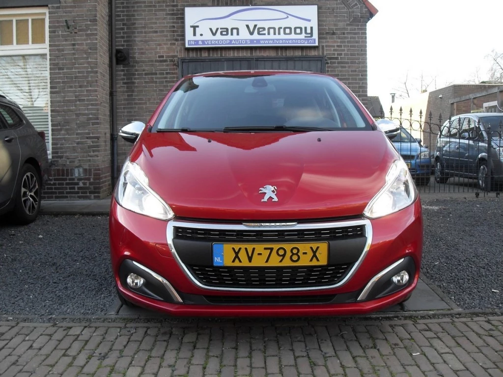 Hoofdafbeelding Peugeot 208