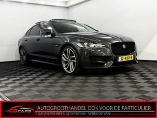 Hoofdafbeelding Jaguar XF Jaguar XF 2.0d Portfolio Panoramadak, Leder, Camera, Keyless start, Cruise control, Elektrische achterklep, Virtual desk, Stoelverwarming
