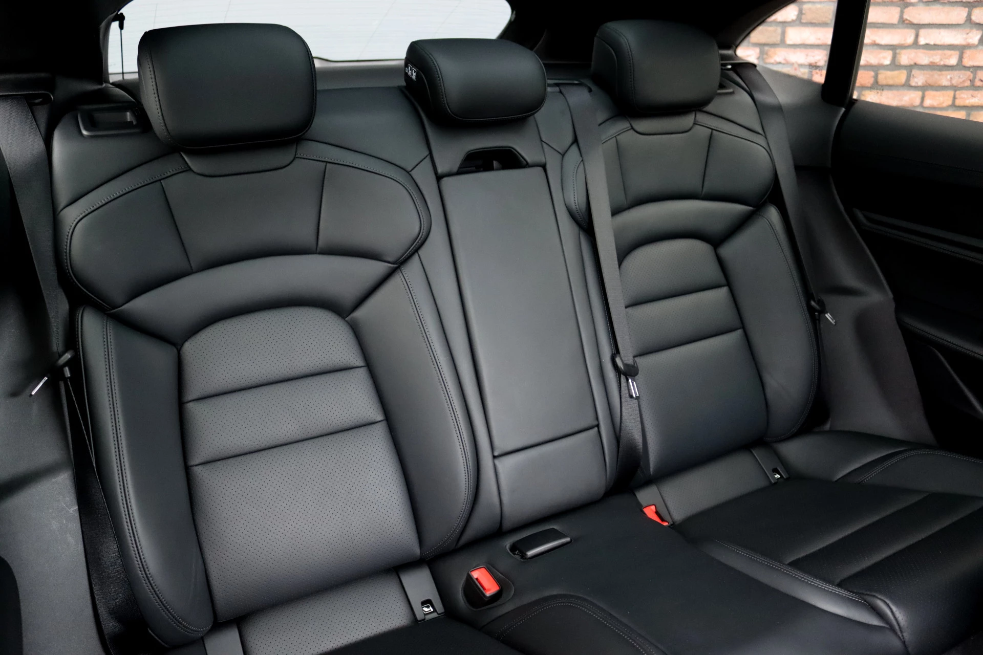 Hoofdafbeelding Porsche Taycan