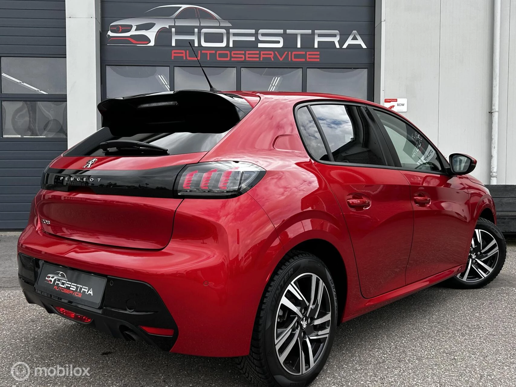 Hoofdafbeelding Peugeot 208