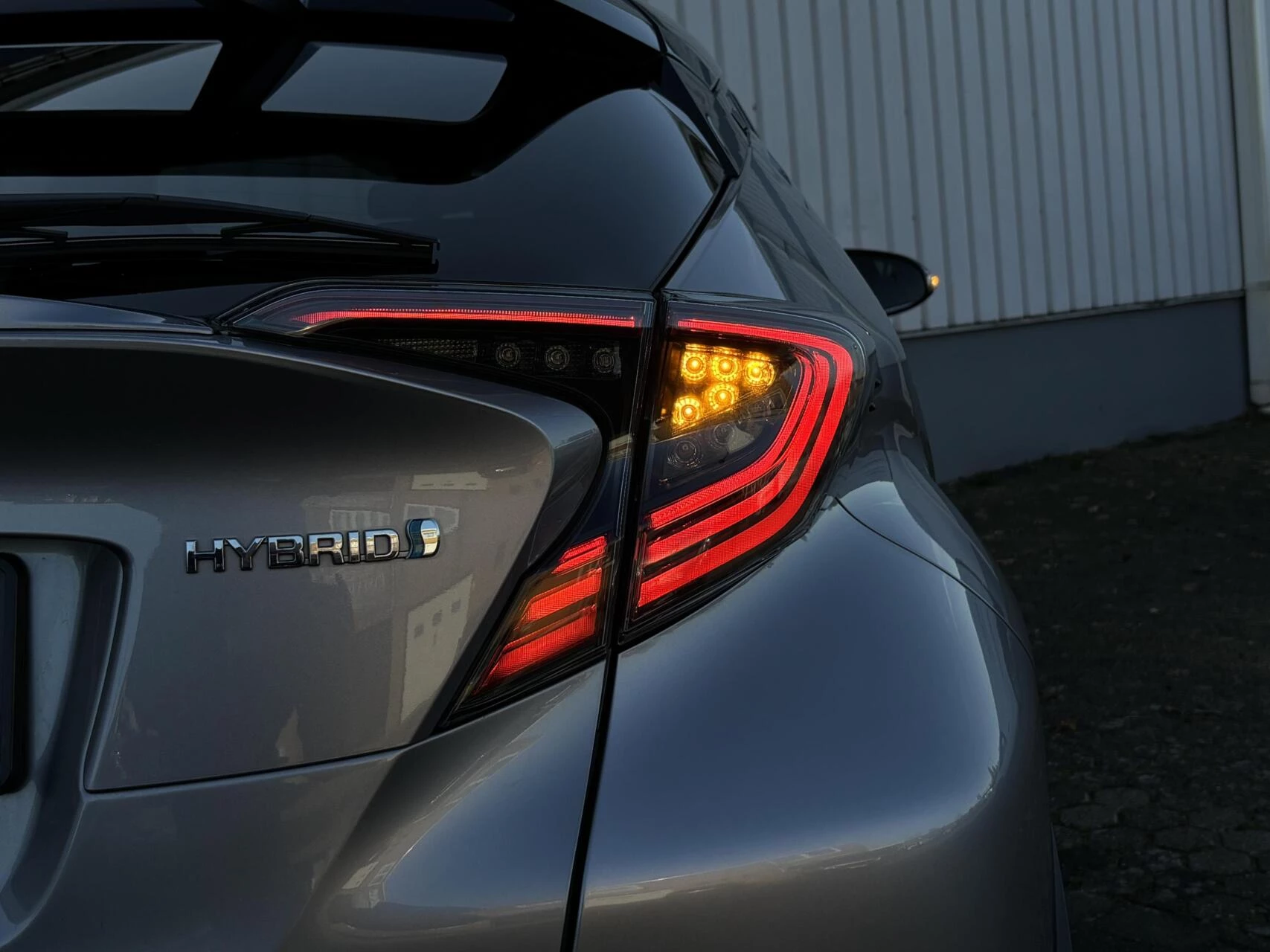 Hoofdafbeelding Toyota C-HR