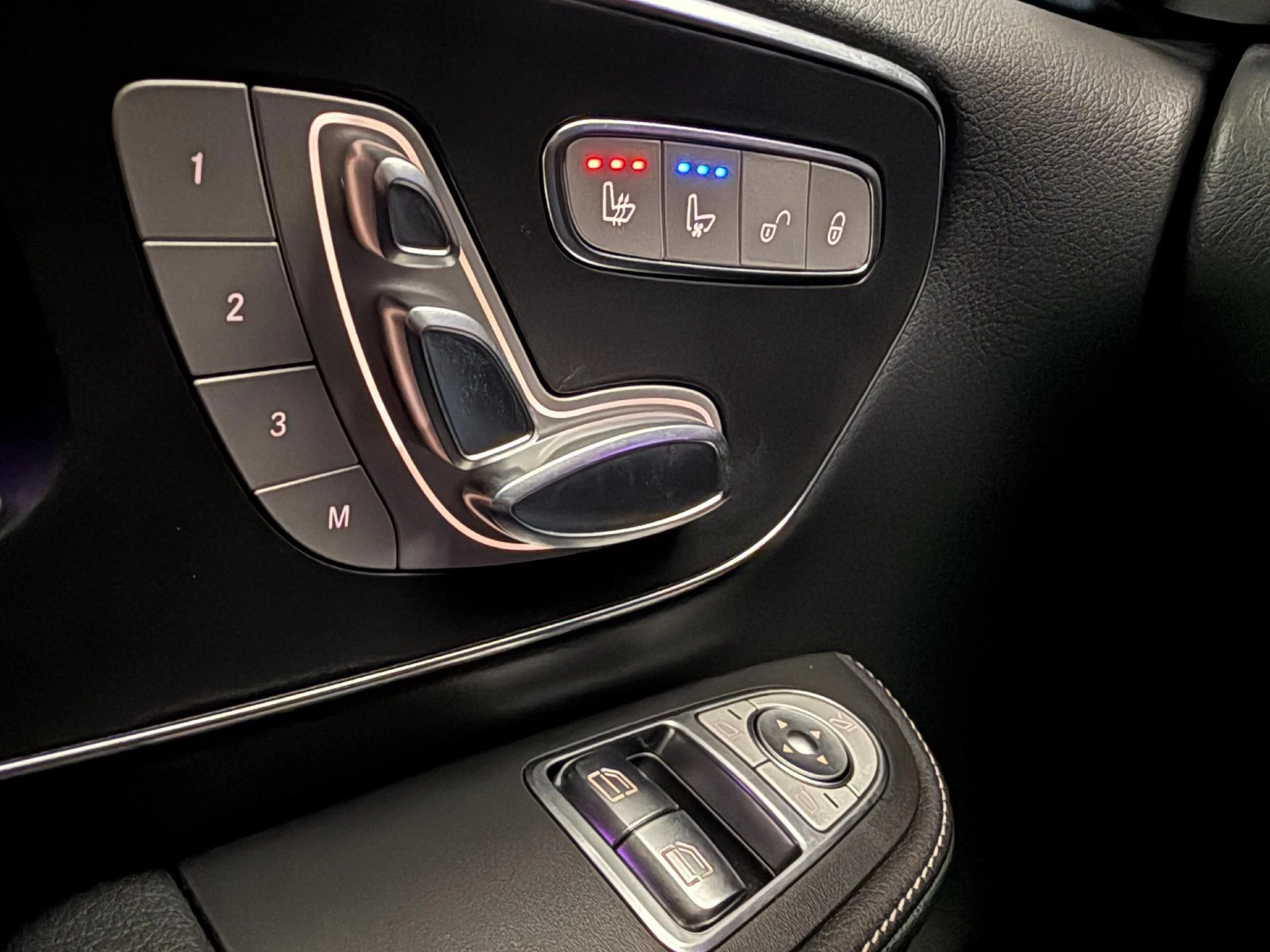 Hoofdafbeelding Mercedes-Benz EQV