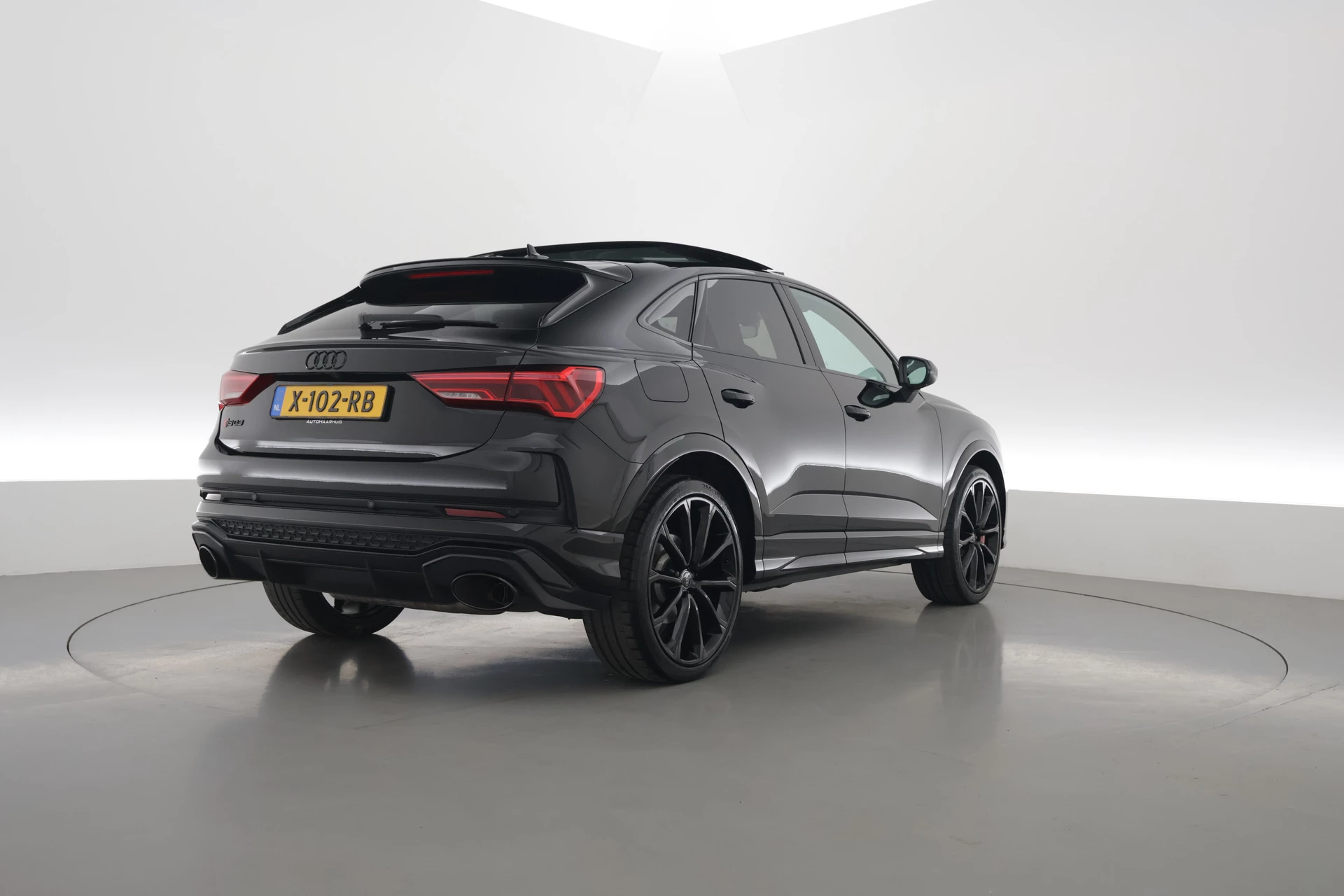 Hoofdafbeelding Audi RSQ3