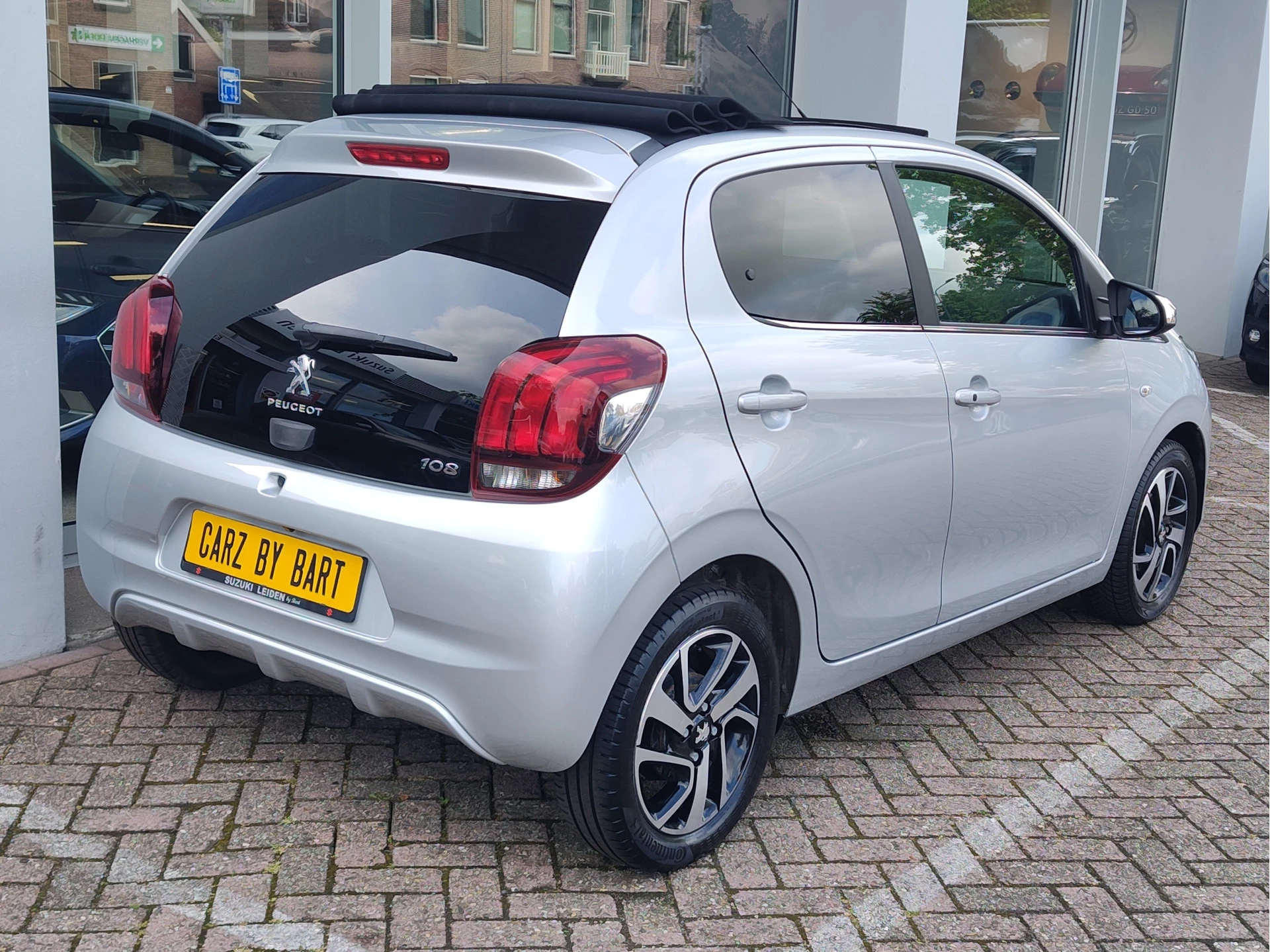 Hoofdafbeelding Peugeot 108