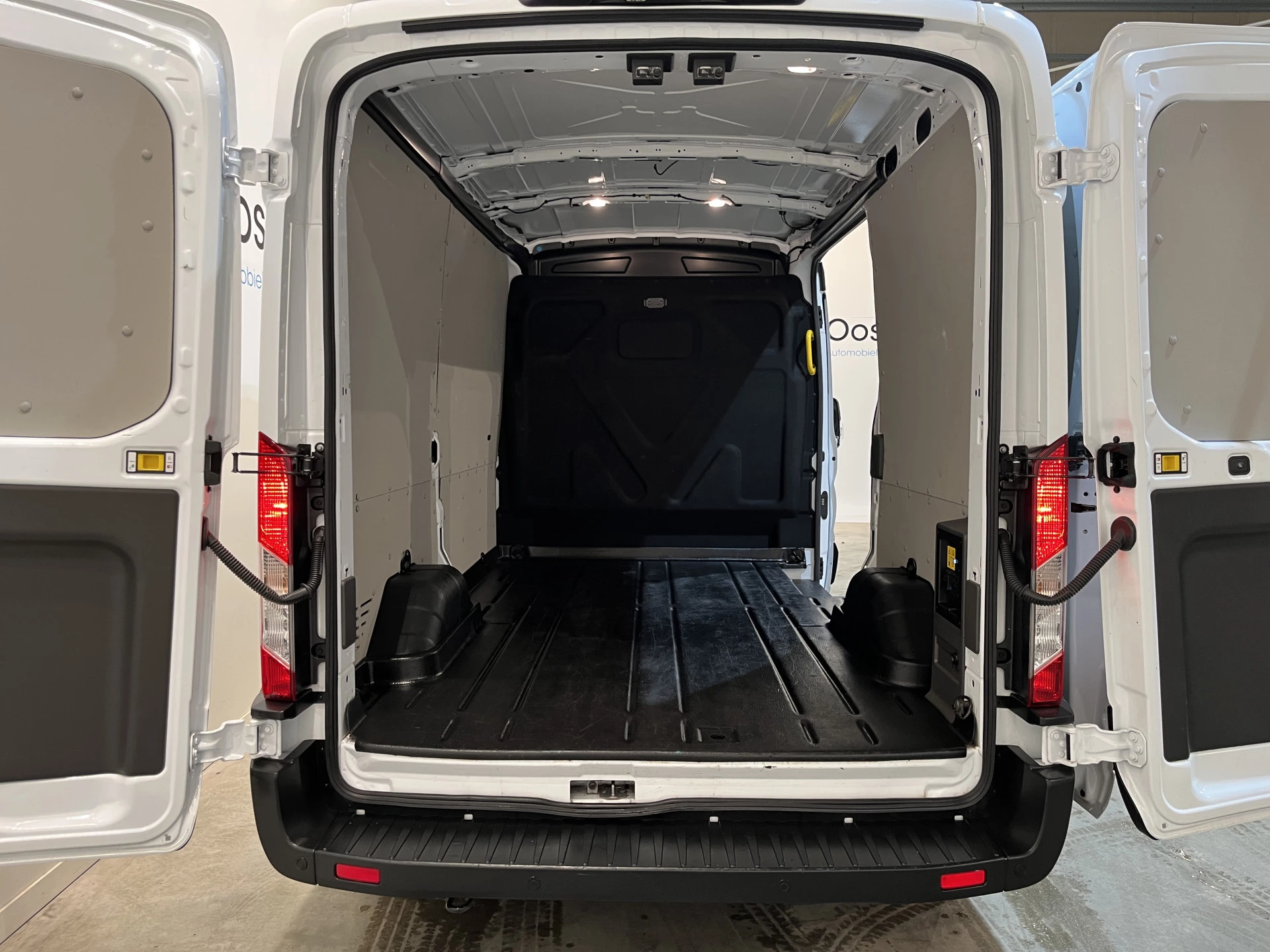 Hoofdafbeelding Ford E-Transit
