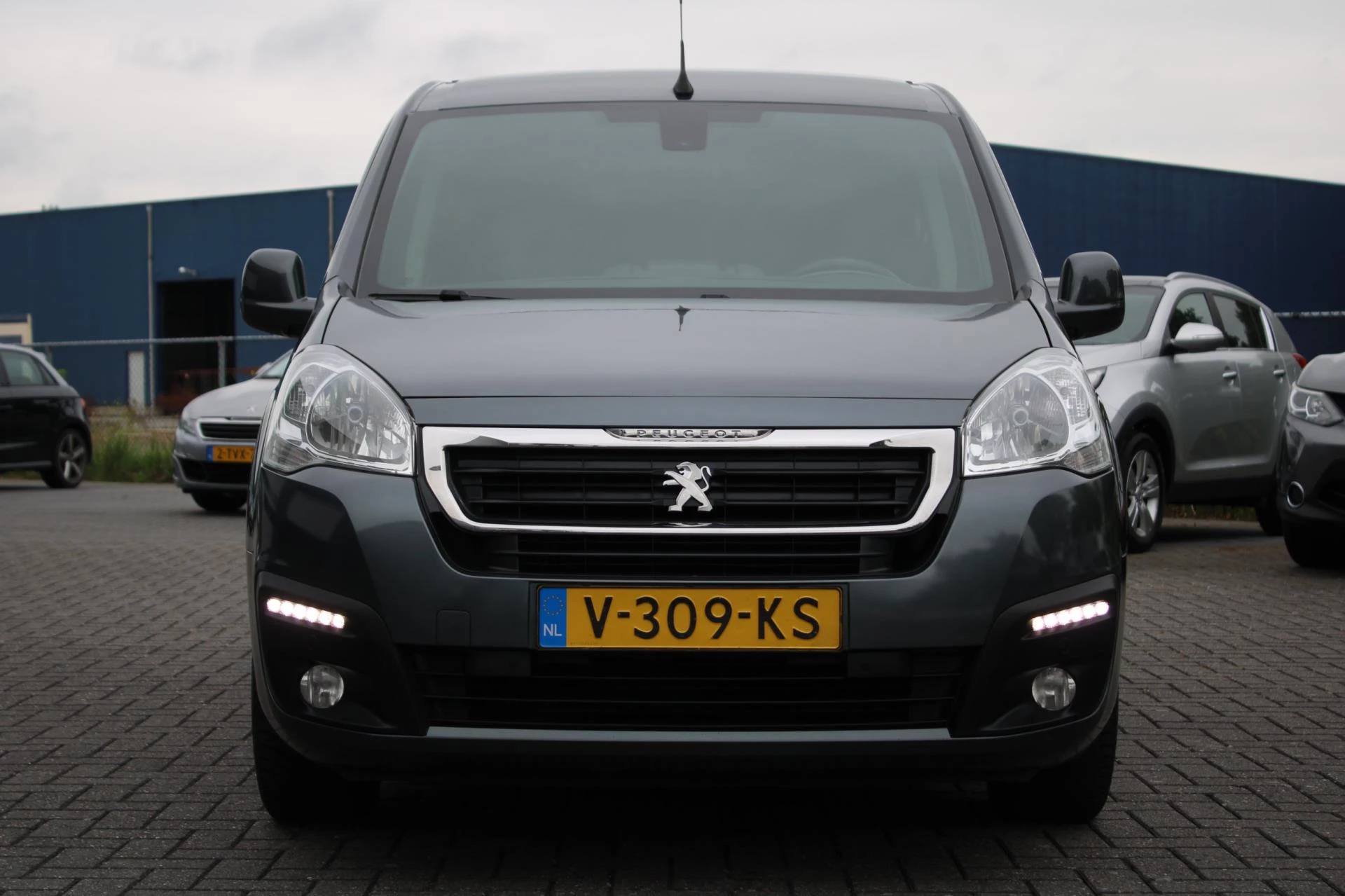 Hoofdafbeelding Peugeot Partner