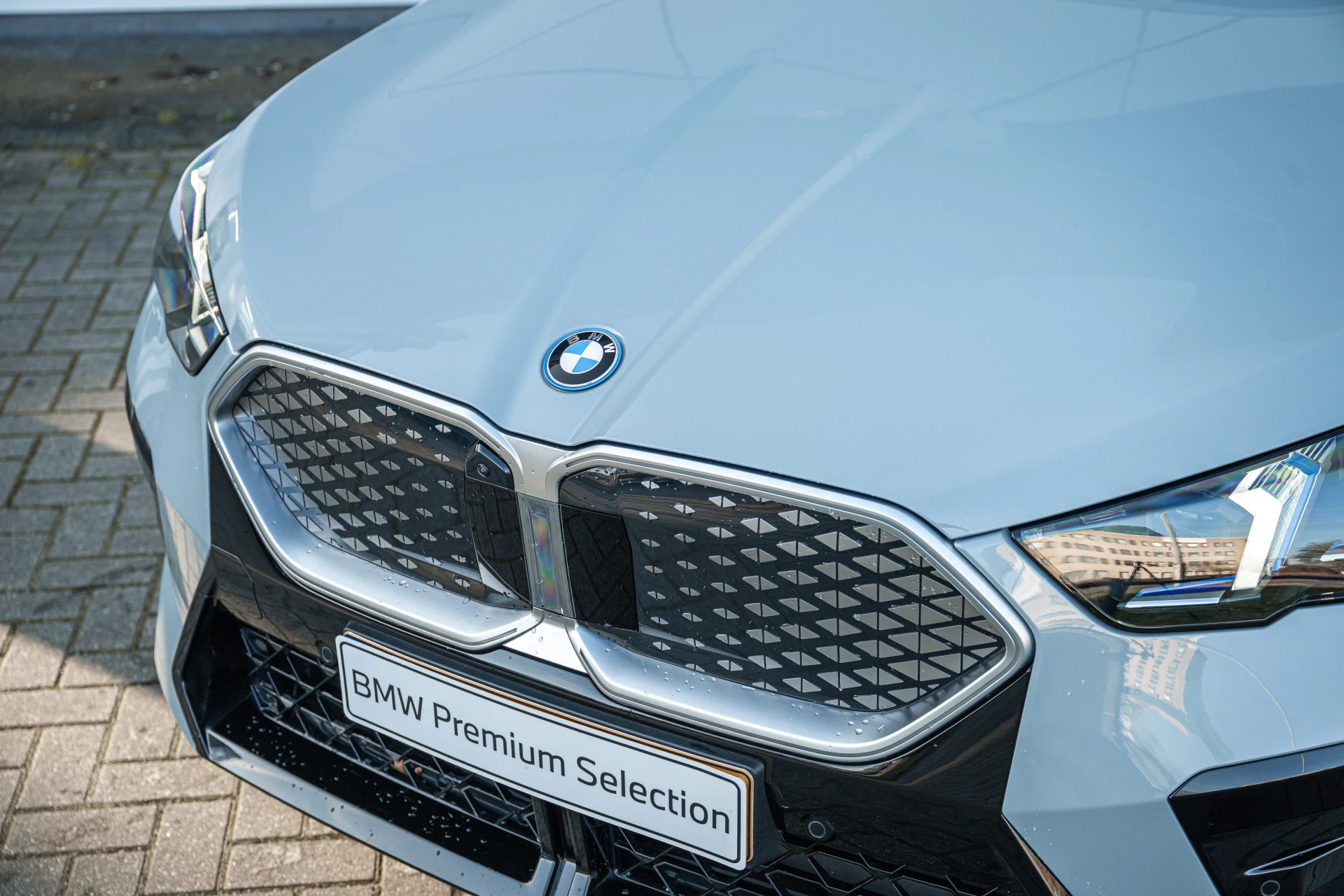 Hoofdafbeelding BMW iX2