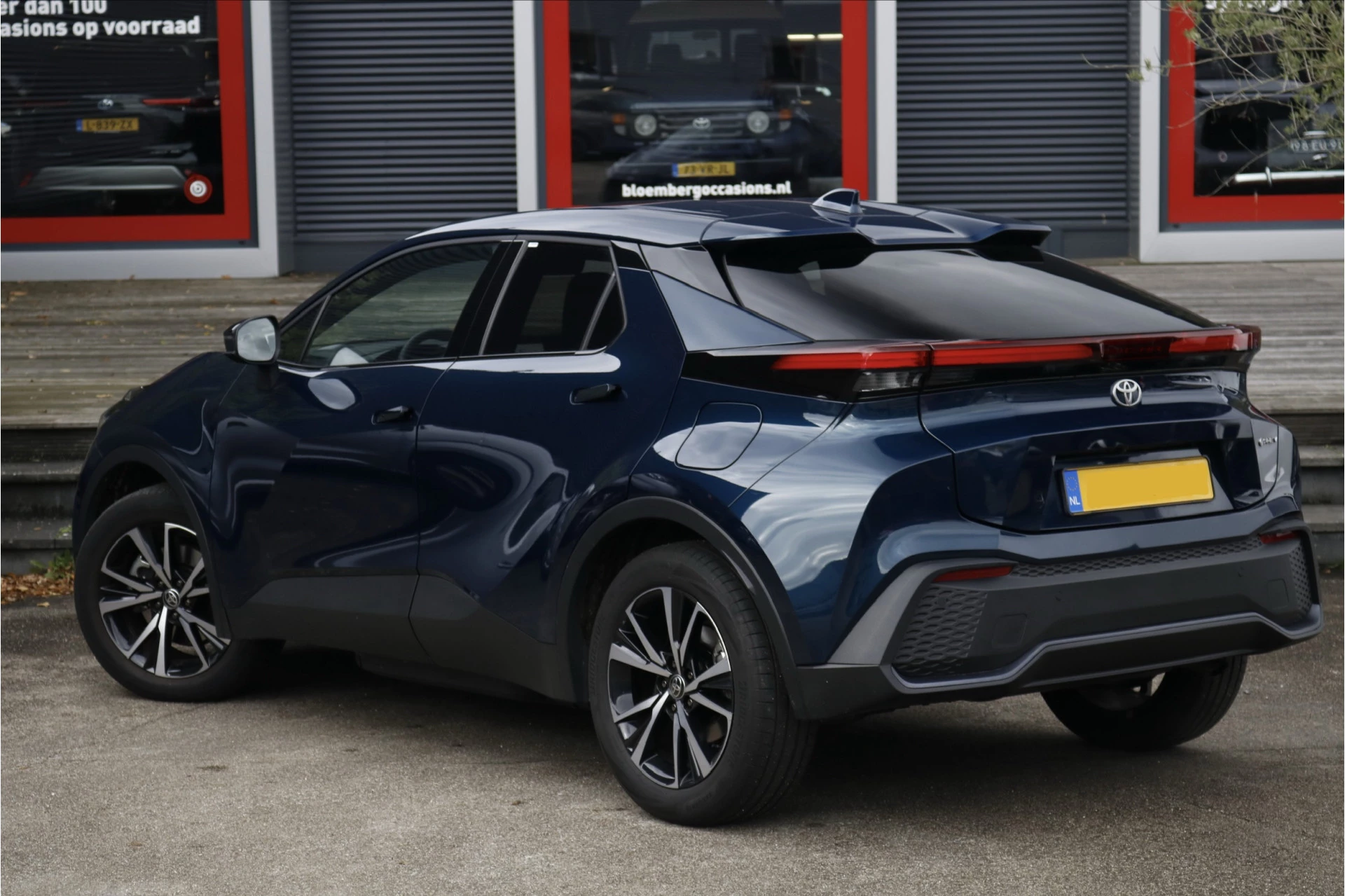 Hoofdafbeelding Toyota C-HR