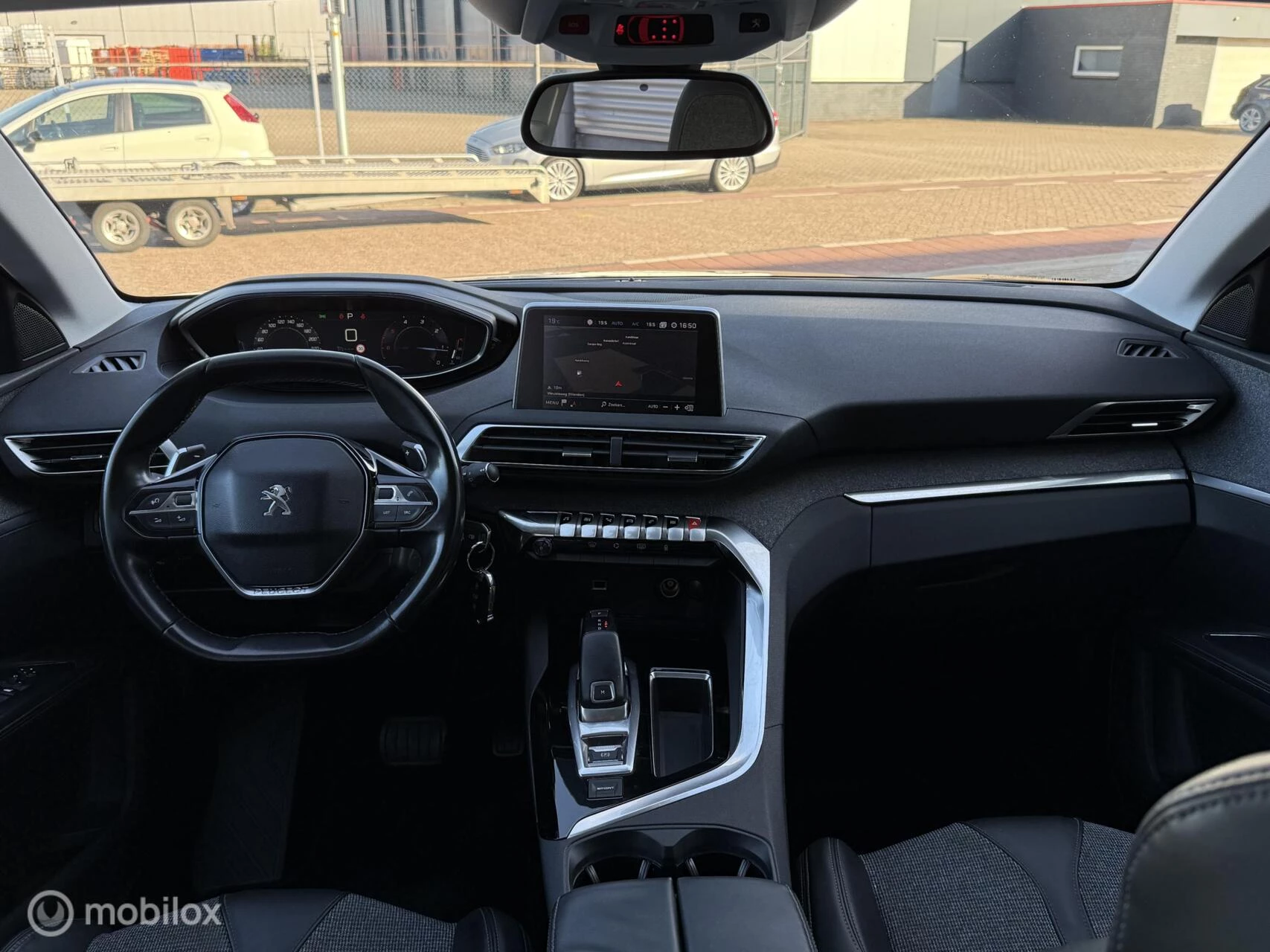 Hoofdafbeelding Peugeot 5008