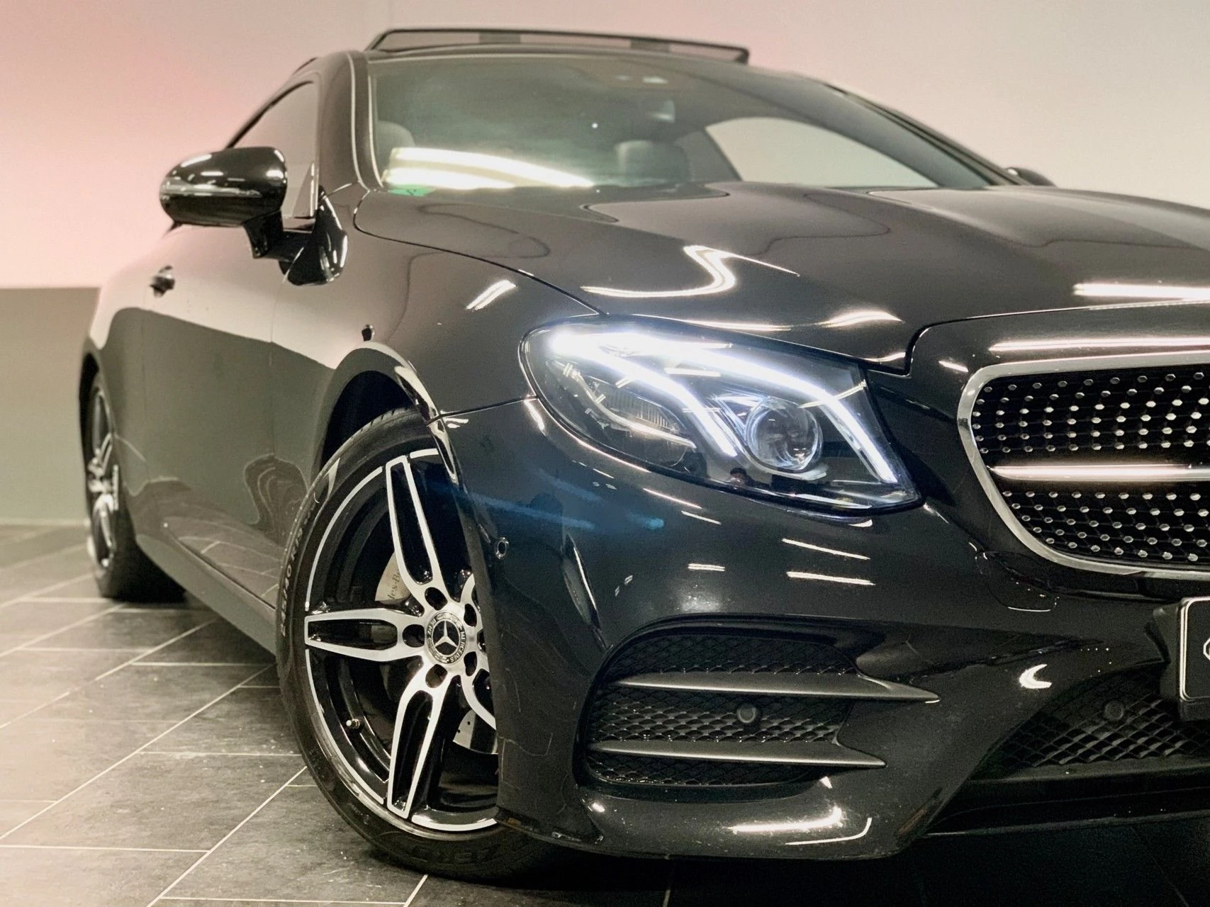 Hoofdafbeelding Mercedes-Benz E-Klasse