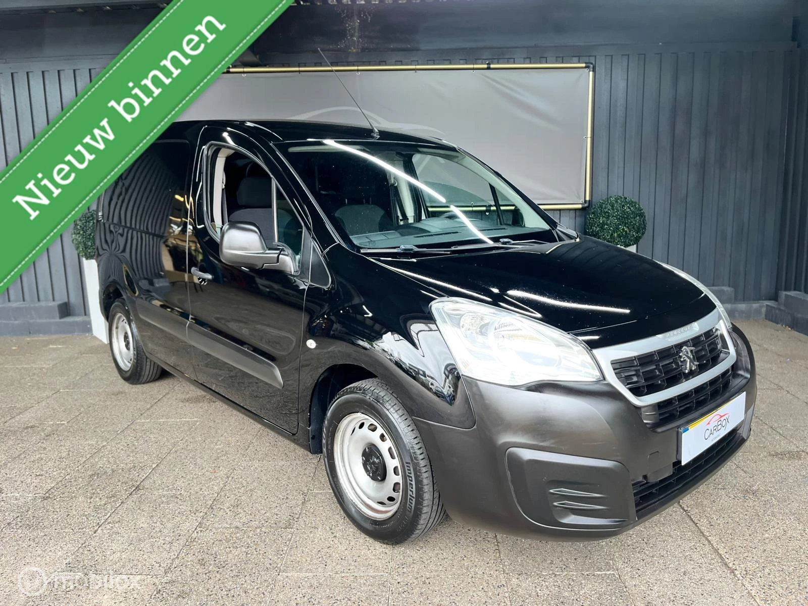 Hoofdafbeelding Peugeot Partner