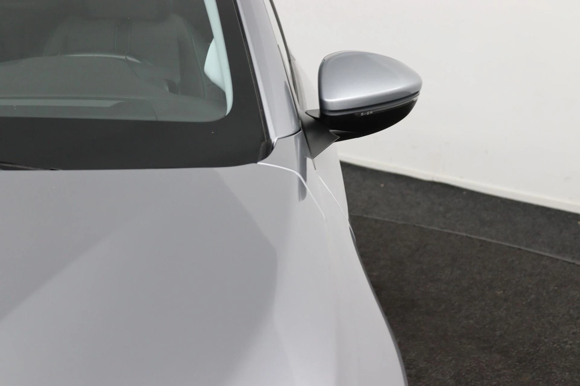 Hoofdafbeelding Peugeot e-208